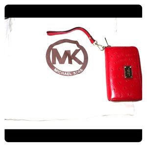 Michael Kors Wristlet Wallet